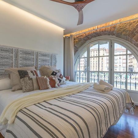 Ria Ac By Staynnapartments Bilbao Exterior photo